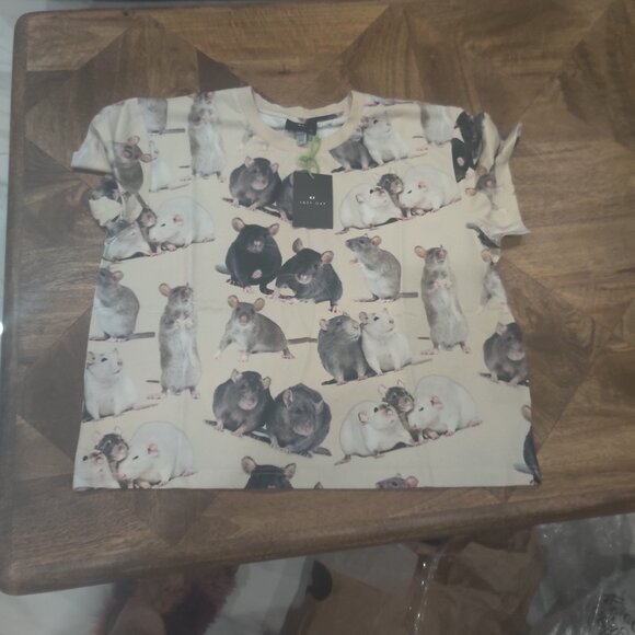 Lazy Oaf Tee size XXL New UNISEX - Picture 1 of 3